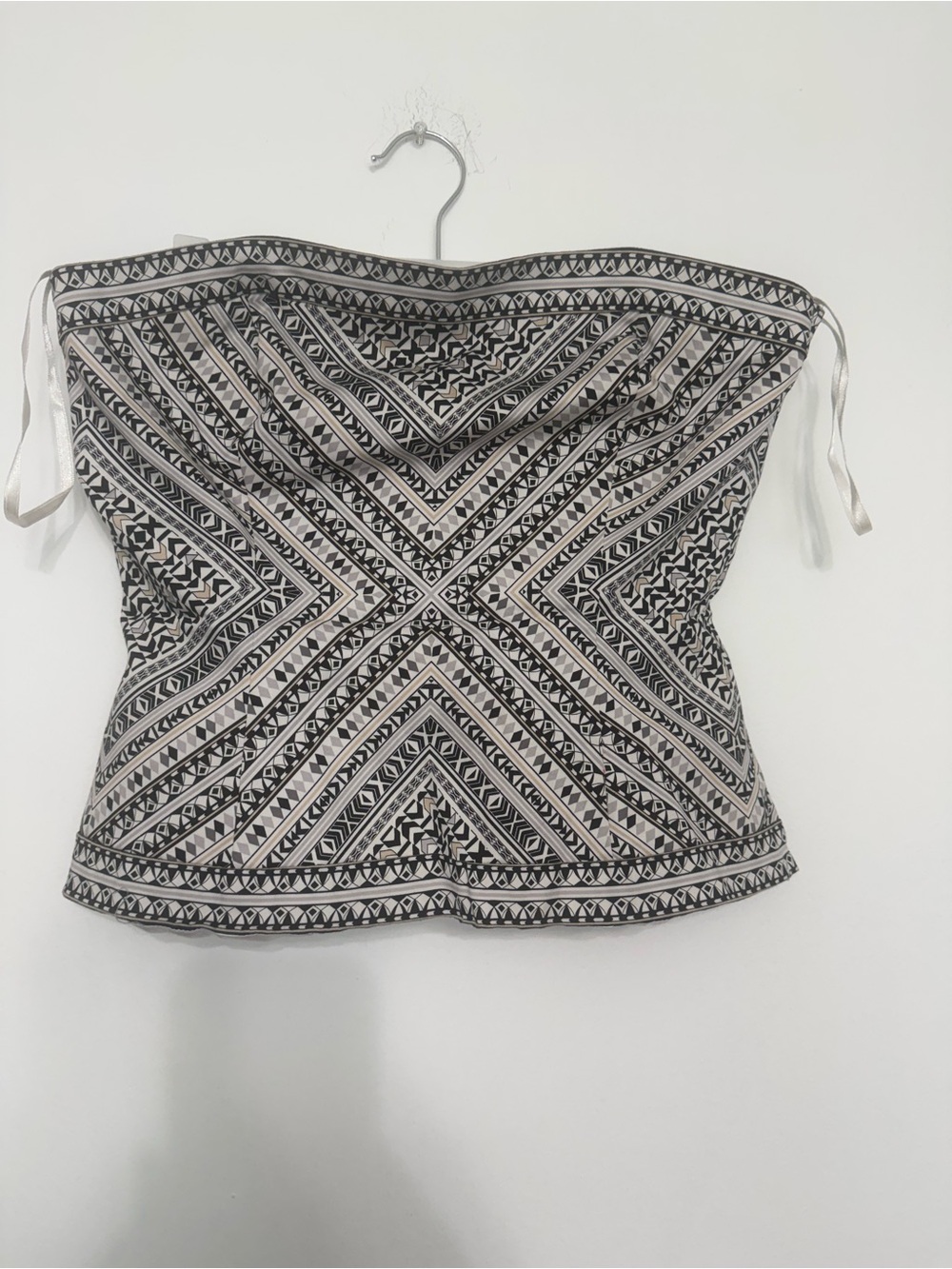 White House Black Market Black & White Strapless Geometric Print Camisole